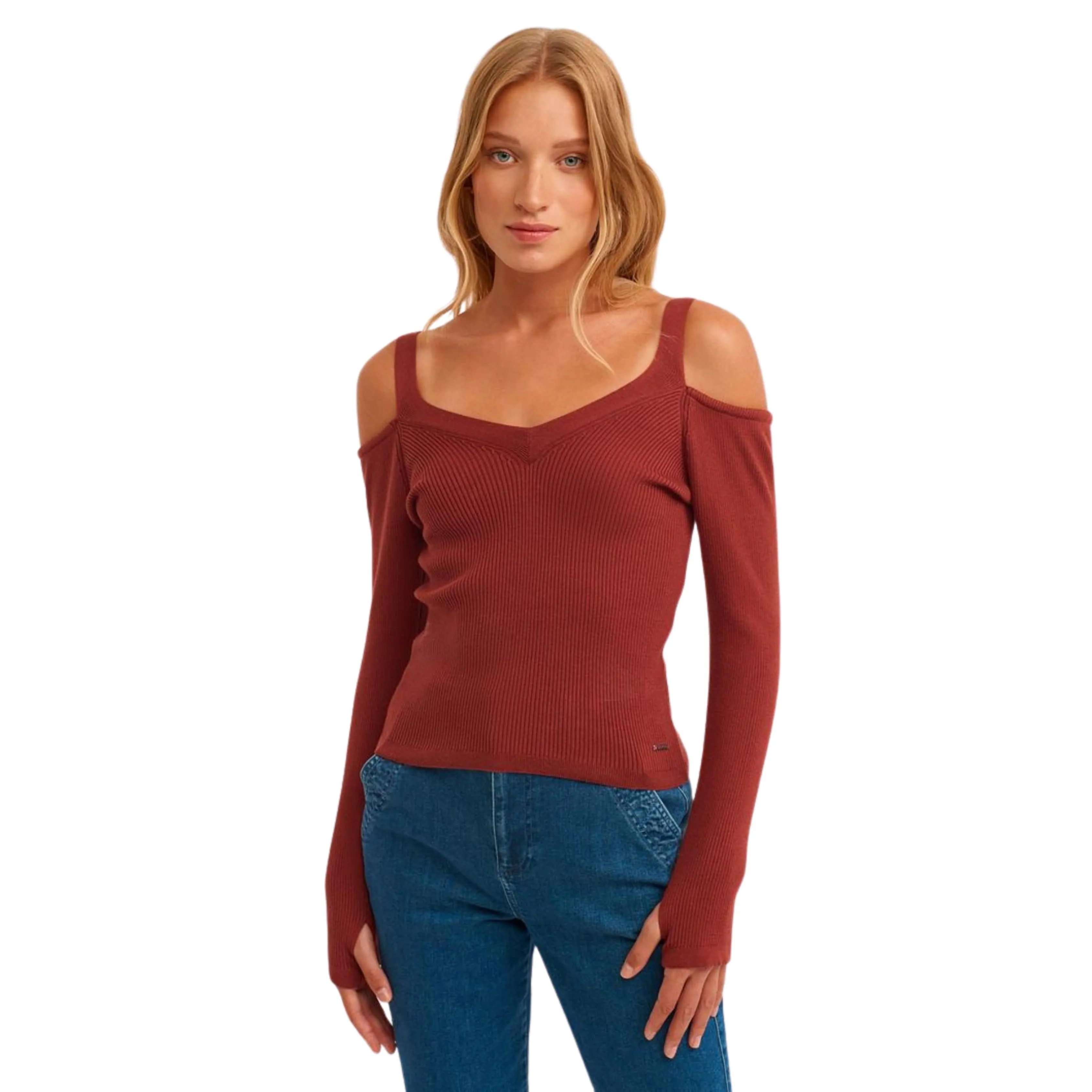 OXXO - Cut-Out Detailed Knitwear