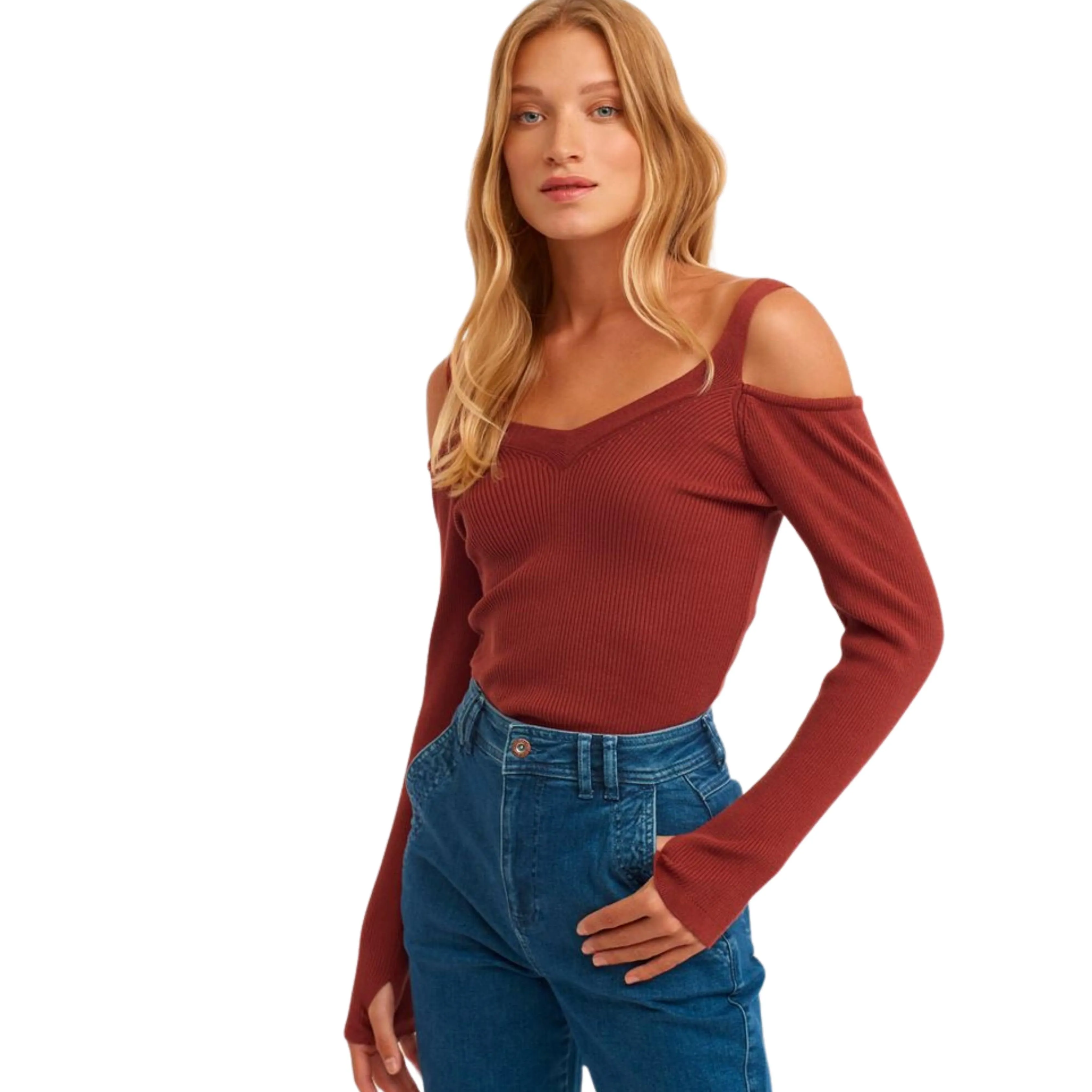 OXXO - Cut-Out Detailed Knitwear