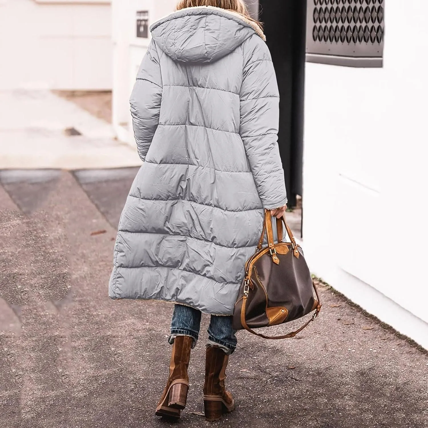 Womens 2024 Winter Fashion Solid Zip Up Jacket with Pockets Hooded Fleece Coat Warm Fitted Reversible Outdoor Outerwear