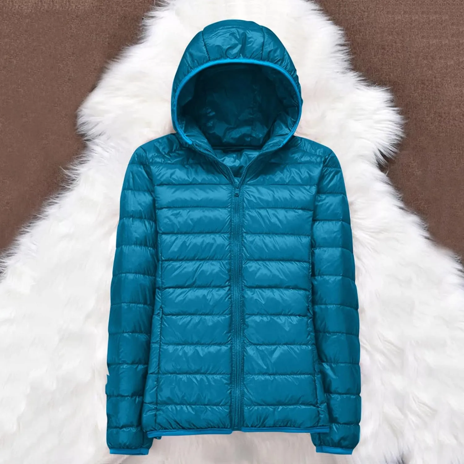 Womens Puffer Jacket 2024 Winter Warm Packable Down Jacket Lightweight Slim Fit Hooded Jacket Short Duck Down Coat
